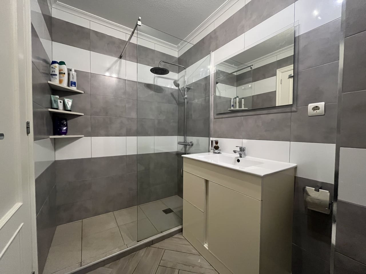 2 slaapkamer Appartement te koop in Algorfa met zwembad - € 135.000 (Ref: 9946958)