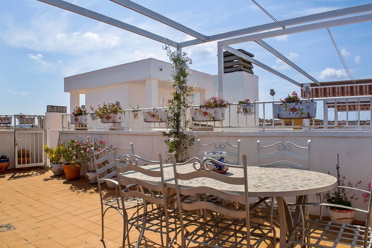 2 slaapkamer Appartement te koop in Algorfa met zwembad - € 135.000 (Ref: 9946958)