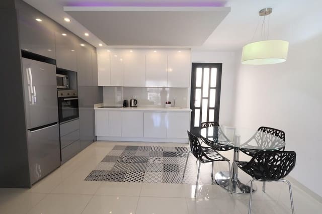 2 soverom Leilighet til salgs i Torre de la Horadada, Pilar de la Horadada med svømmebasseng - € 259 500 (Ref: 9951022)