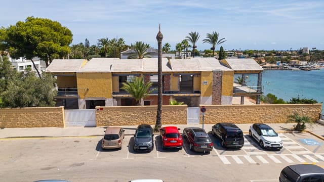 7 soverom Villa til salgs i Cabo Roig, Orihuela - € 2 400 000 (Ref: 9953709)
