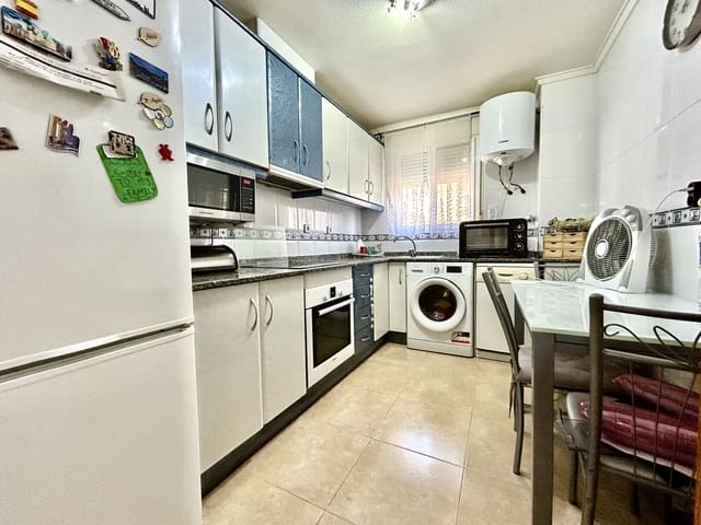 Apartamento de 2 habitaciones en San Miguel de Salinas en venta con garaje - 109.000 € (Ref: 9953715)