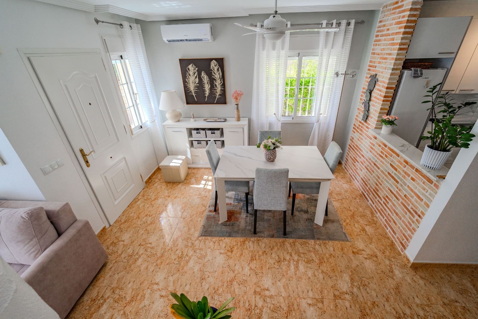2 slaapkamer Villa te koop in El Raso met zwembad - € 289.000 (Ref: 9956230)