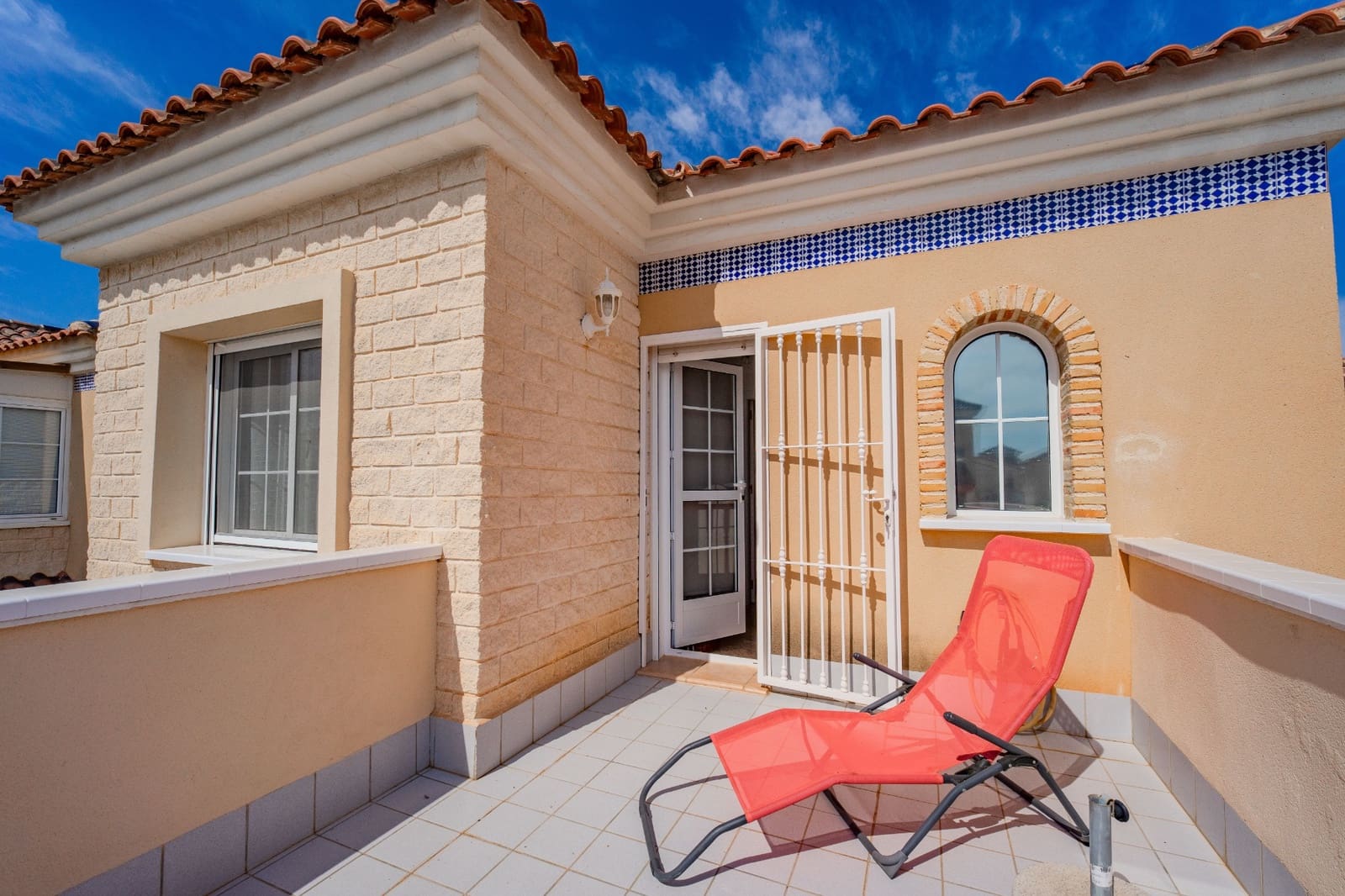 2 slaapkamer Villa te koop in El Raso met zwembad - € 289.000 (Ref: 9956230)