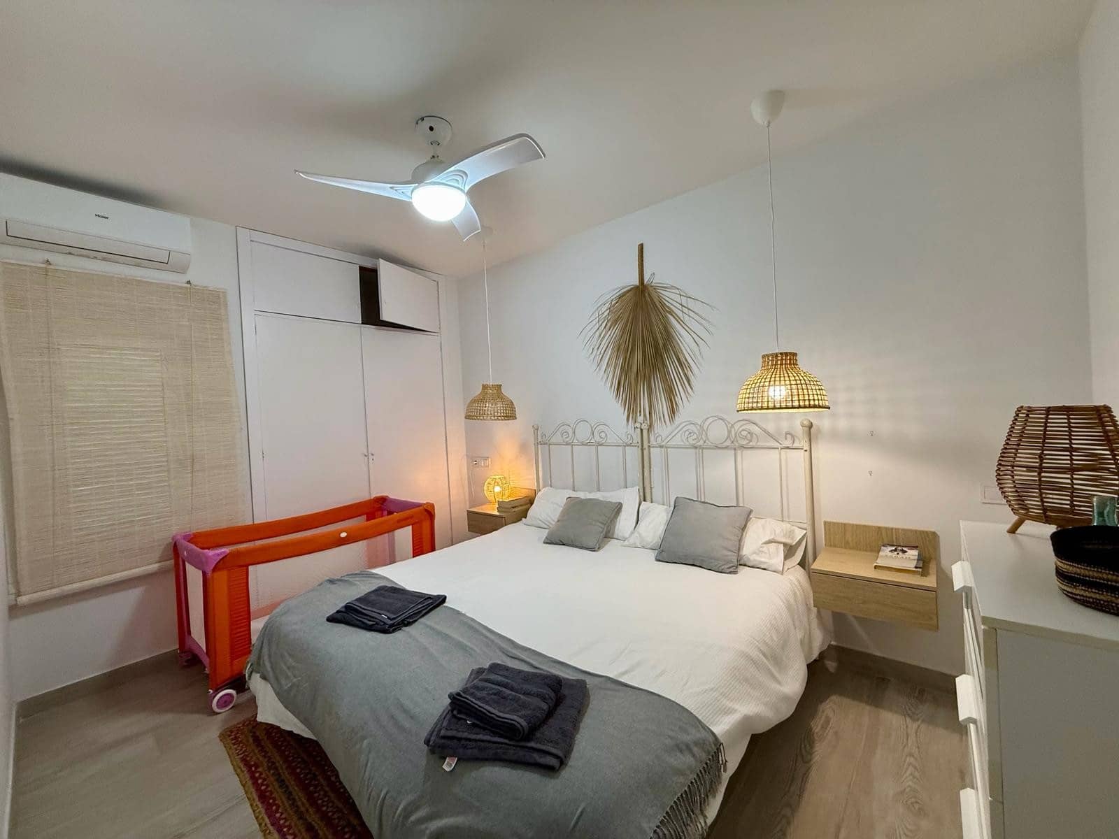 3 soverom Kjedet enebolig til salgs i Campoamor med svømmebasseng - € 435 000 (Ref: 9961987)