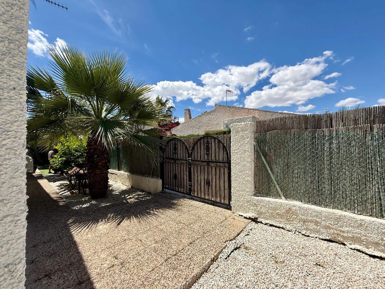 3 soverom Kjedet enebolig til salgs i Campoamor med svømmebasseng - € 435 000 (Ref: 9961987)