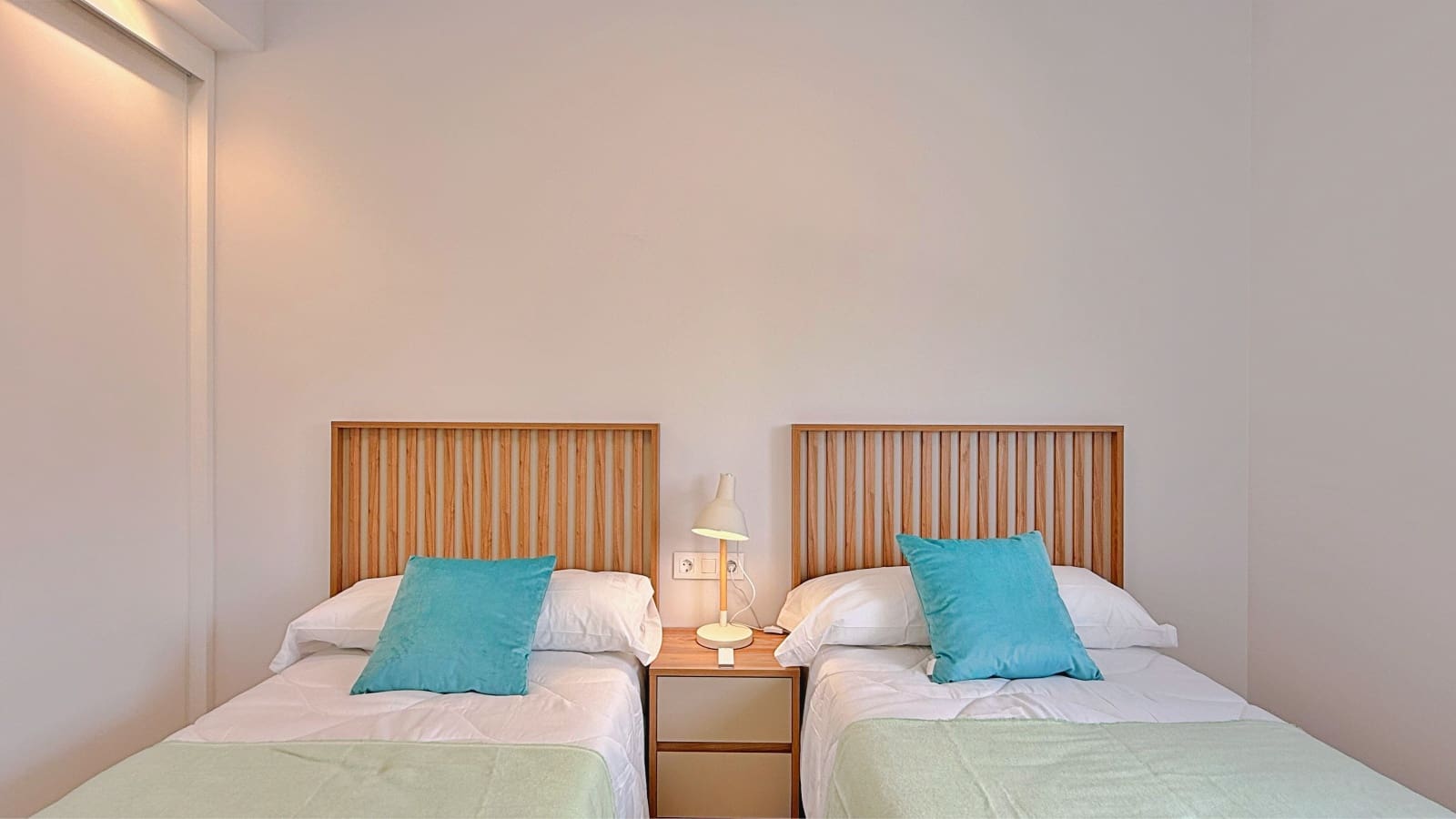 Apartamento de 2 habitaciones en Orihuela Costa en venta - 295.000 € (Ref: 9968066)