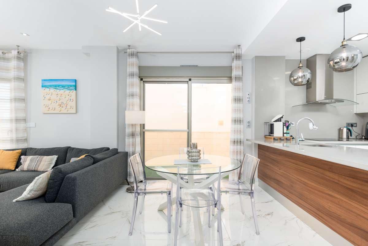 3 slaapkamer Villa te koop in Orihuela Costa met zwembad - € 375.000 (Ref: 9968109)