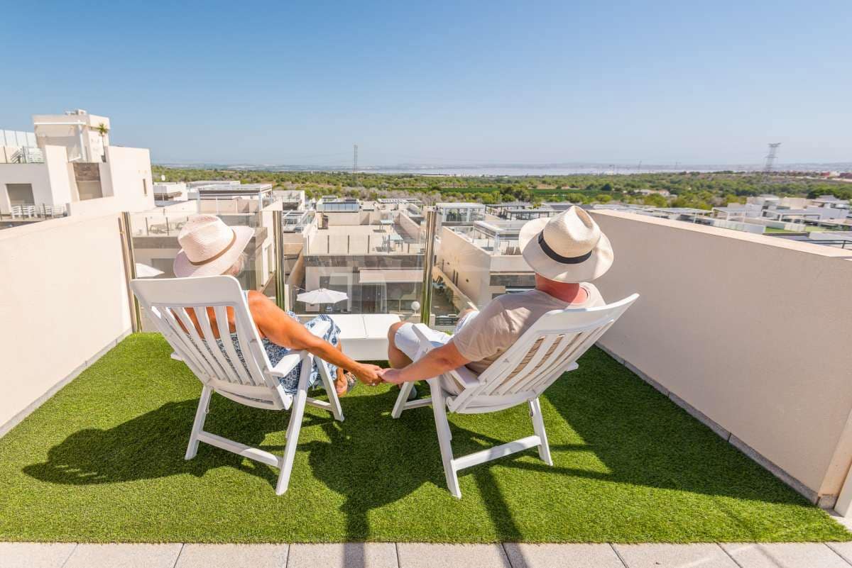3 slaapkamer Villa te koop in Orihuela Costa met zwembad - € 375.000 (Ref: 9968109)