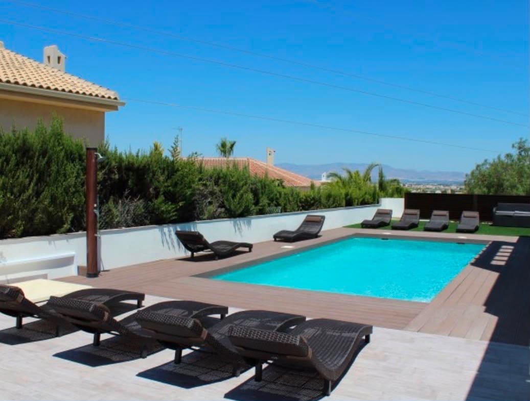 5 soveværelse Villa til salg i La Marquesa med swimmingpool - € 549.000 (Ref: 9971513)