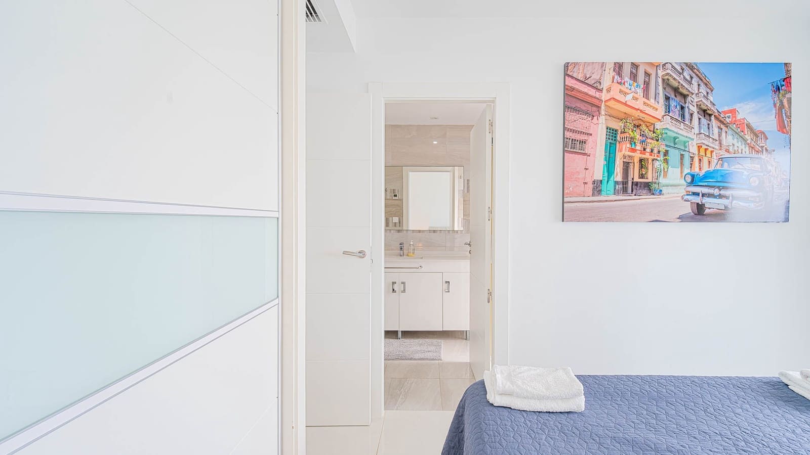 Apartamento de 2 habitaciones en Orihuela Costa en venta con piscina garaje - 450.000 € (Ref: 9972945)