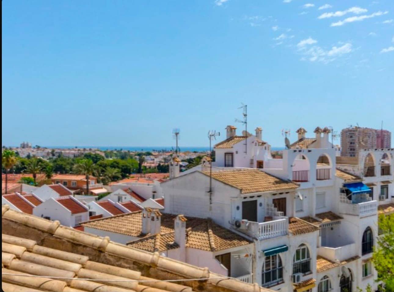 2 quarto Apartamento para venda em Torrevieja com piscina - 169 900 € (Ref: 9977357)