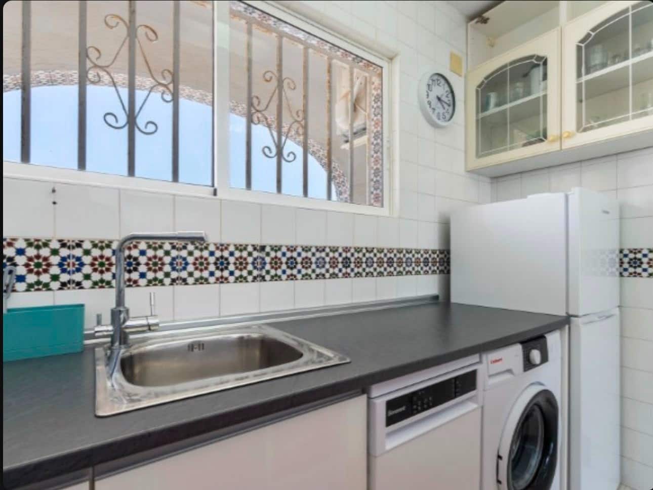 2 quarto Apartamento para venda em Torrevieja com piscina - 169 900 € (Ref: 9977357)