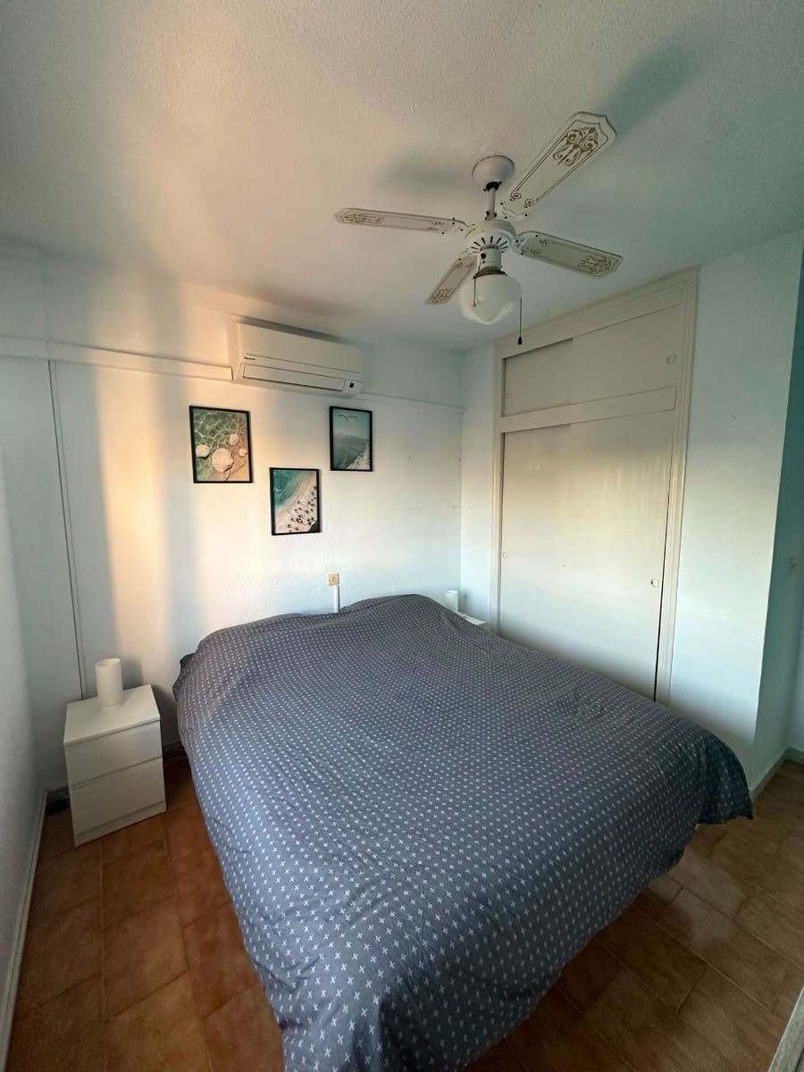2 quarto Apartamento para venda em Torrevieja com piscina - 169 900 € (Ref: 9977357)