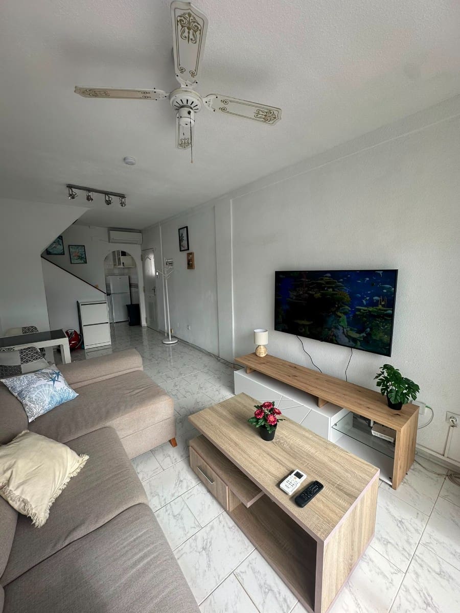2 quarto Apartamento para venda em Torrevieja com piscina - 169 900 € (Ref: 9977357)