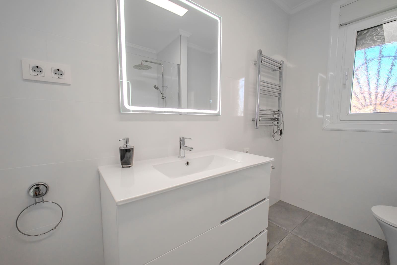 3 soverom Villa til salgs i Ciudad Quesada med svømmebasseng - € 394 999 (Ref: 9977658)