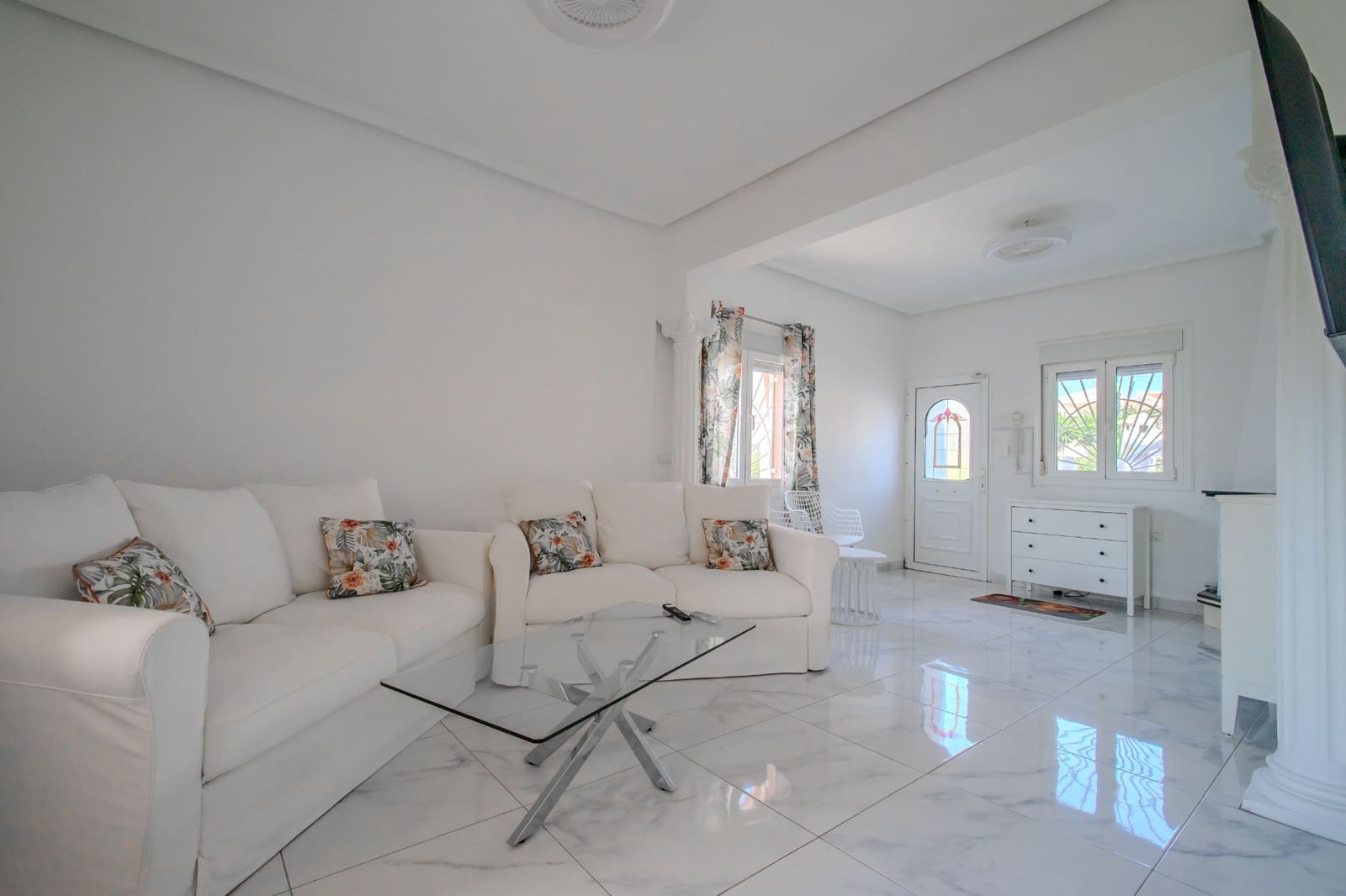 3 soverom Villa til salgs i Ciudad Quesada med svømmebasseng - € 394 999 (Ref: 9977658)