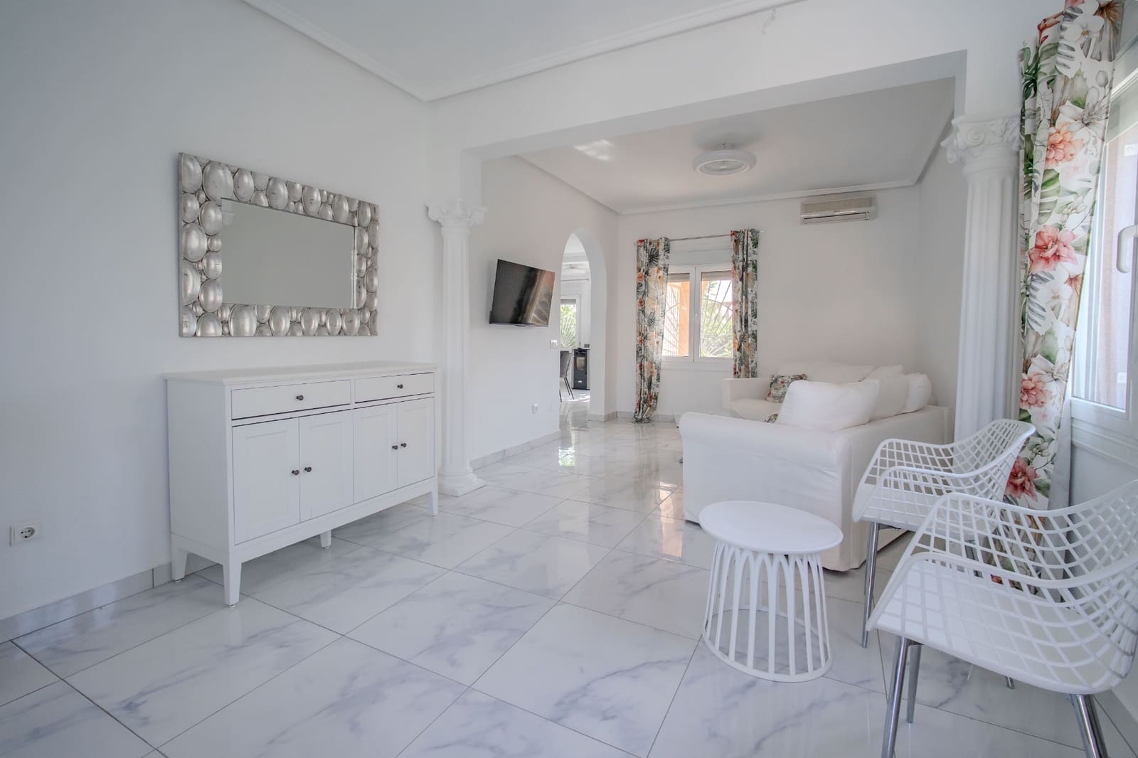 3 soverom Villa til salgs i Ciudad Quesada med svømmebasseng - € 394 999 (Ref: 9977658)
