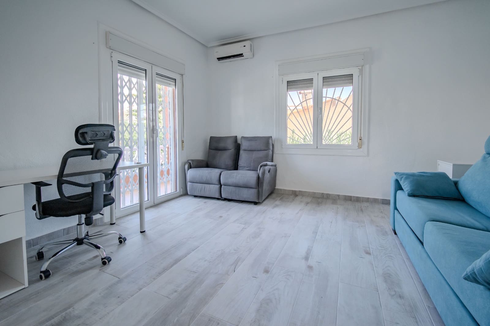 3 soverom Villa til salgs i Ciudad Quesada med svømmebasseng - € 394 999 (Ref: 9977658)