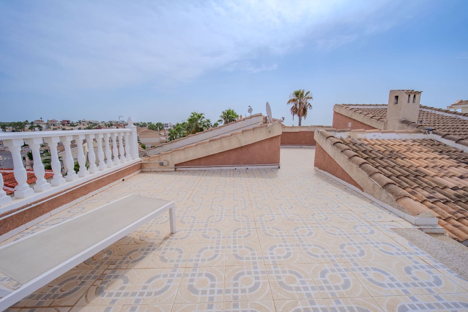 3 soverom Villa til salgs i Ciudad Quesada med svømmebasseng - € 394 999 (Ref: 9977658)