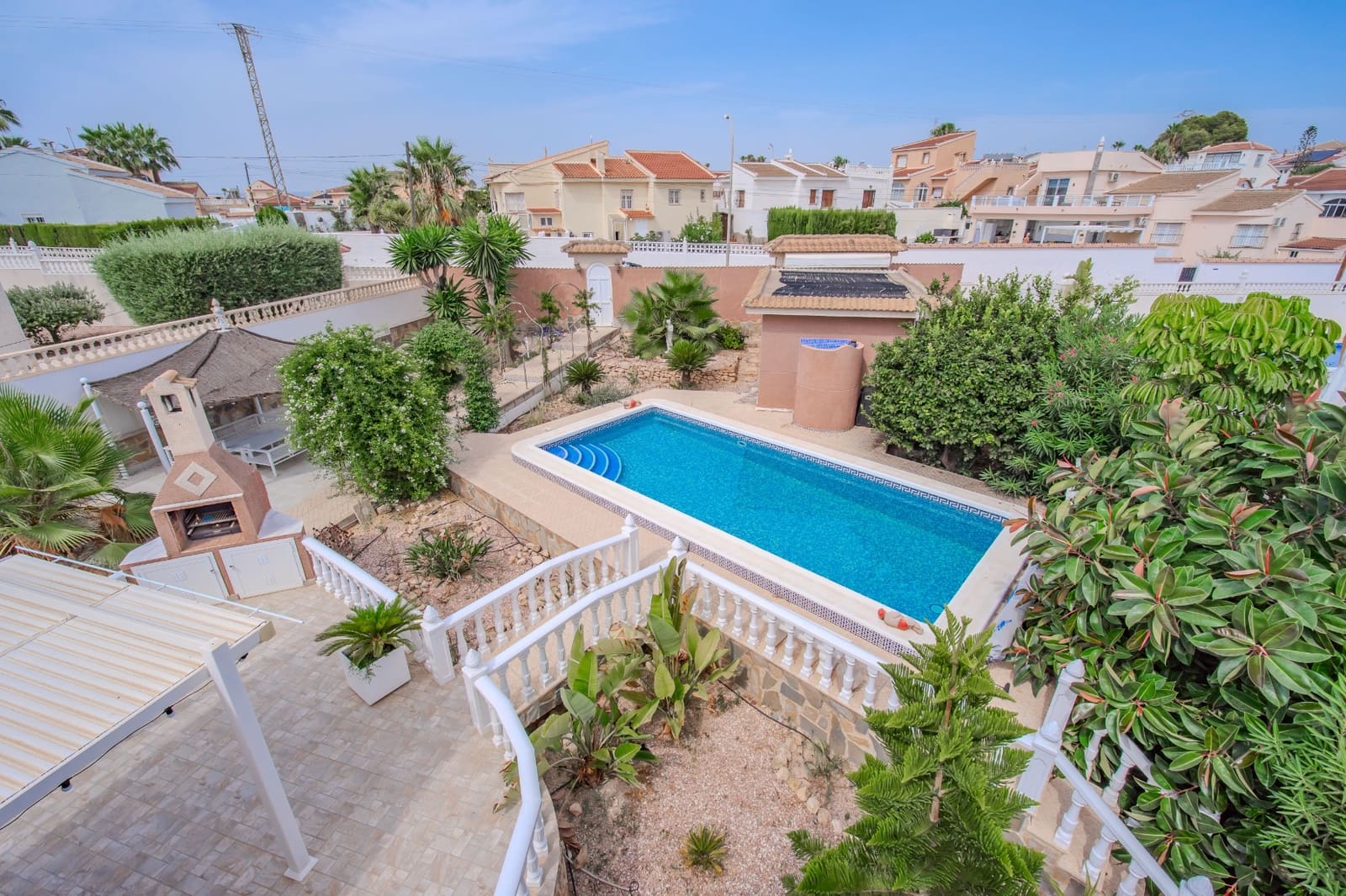 3 soverom Villa til salgs i Ciudad Quesada med svømmebasseng - € 394 999 (Ref: 9977658)