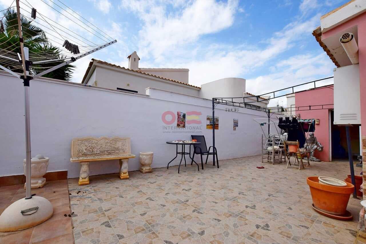 4 chambre Villa/Maison à vendre à Cabo Roig - 690 000 € (Ref: 9978442)