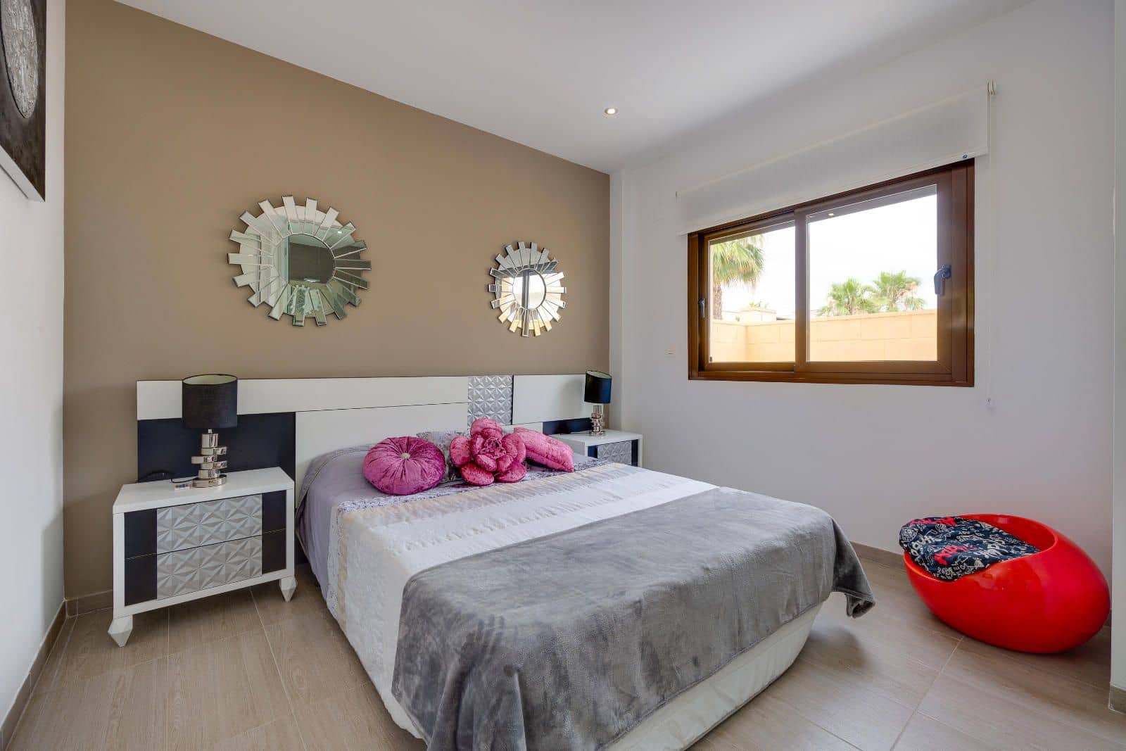 3 soveværelse Villa til salg i Ciudad Quesada med swimmingpool - € 379.969 (Ref: 9984493)
