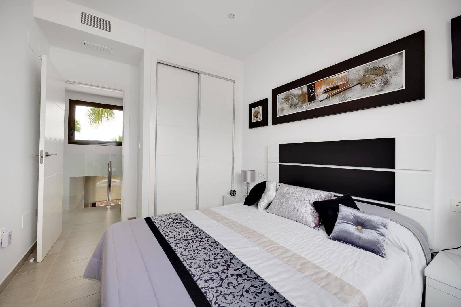 3 soveværelse Villa til salg i Ciudad Quesada med swimmingpool - € 379.969 (Ref: 9984493)