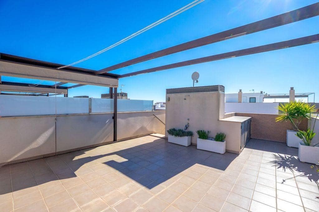 Apartamento de 2 habitaciones en Torre de la Horadada en venta con piscina garaje - 259.000 € (Ref: 9993886)