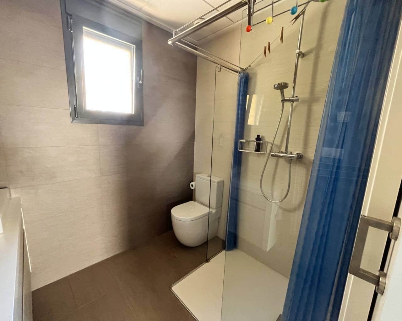 2 makuuhuone Huvila myytävänä paikassa Pueblo Bravo mukana uima-altaan - 335 000 € (Ref: 9996054)