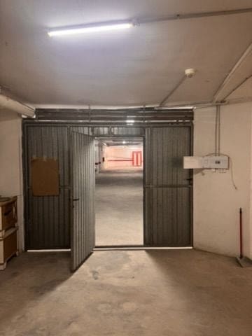 Commercial for sale in Torrevieja - € 39,990 (Ref: 9996715)