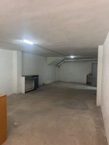 Commercial for sale in Torrevieja - € 39,990 (Ref: 9996715)
