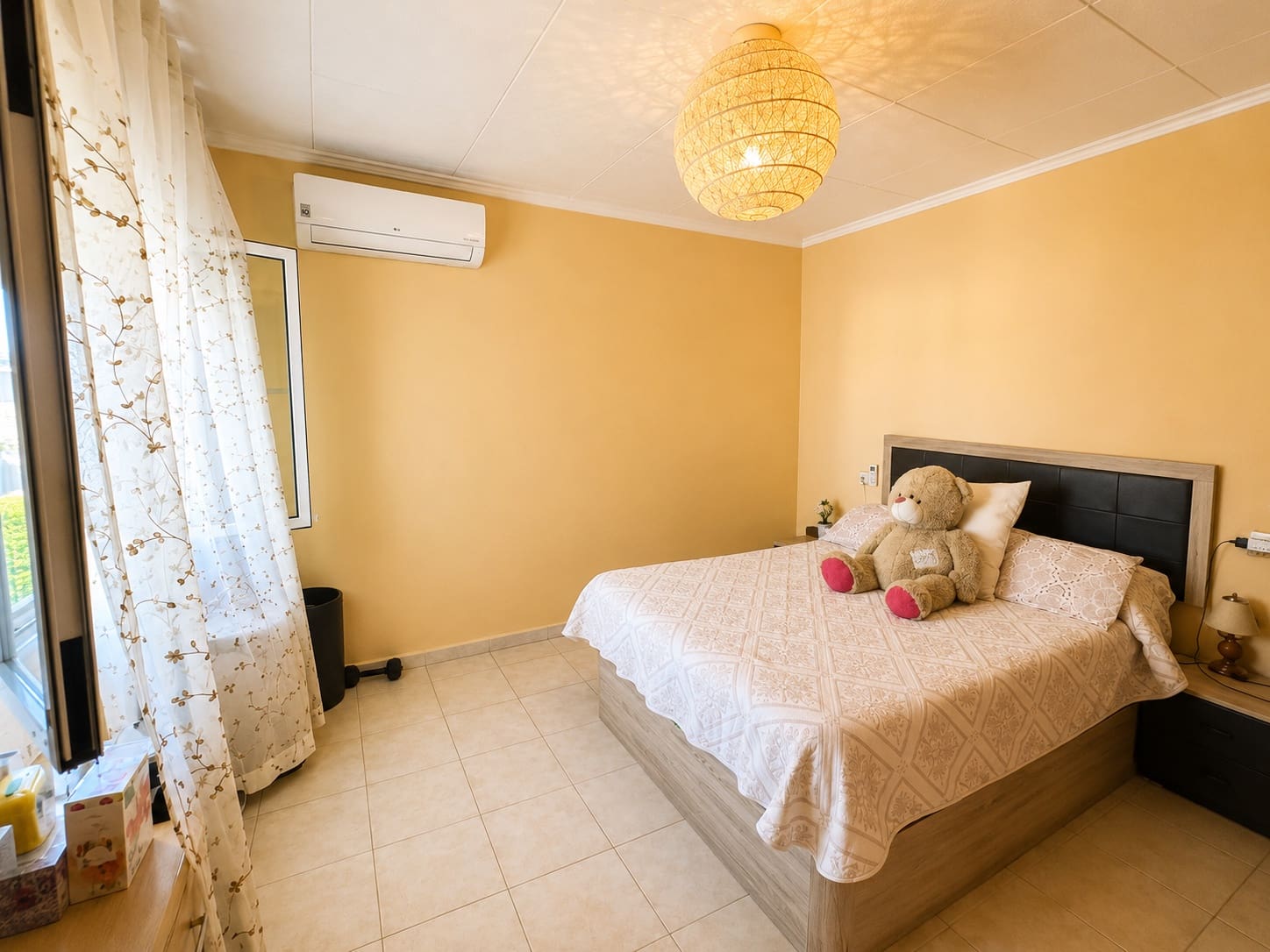 Chalet de 5 habitaciones en La Siesta en venta con piscina garaje - 399.000 € (Ref: 9999906)