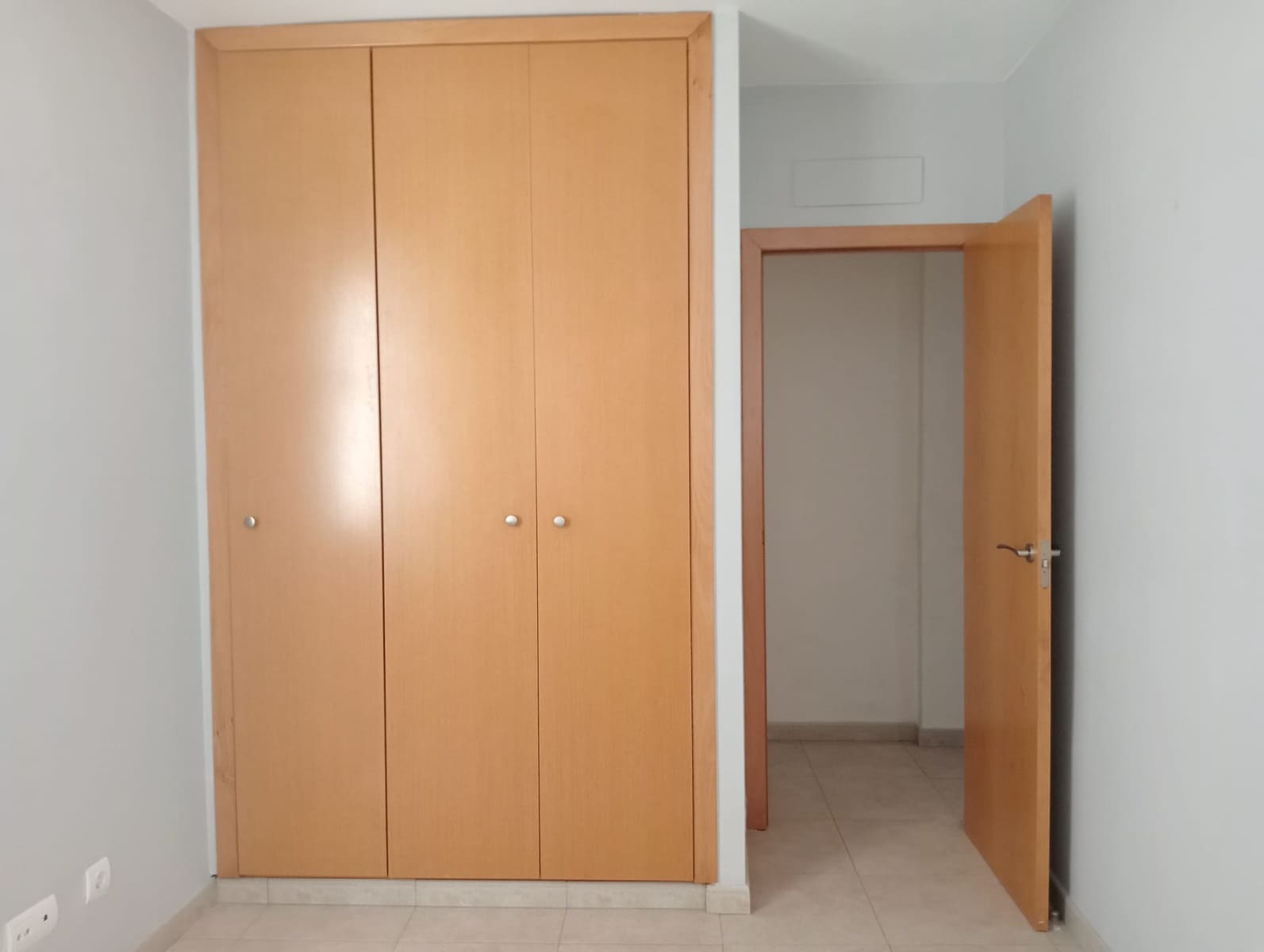 Piso de 3 habitaciones en Gata de Gorgos en alquiler - 900 € (Ref: 10024722)