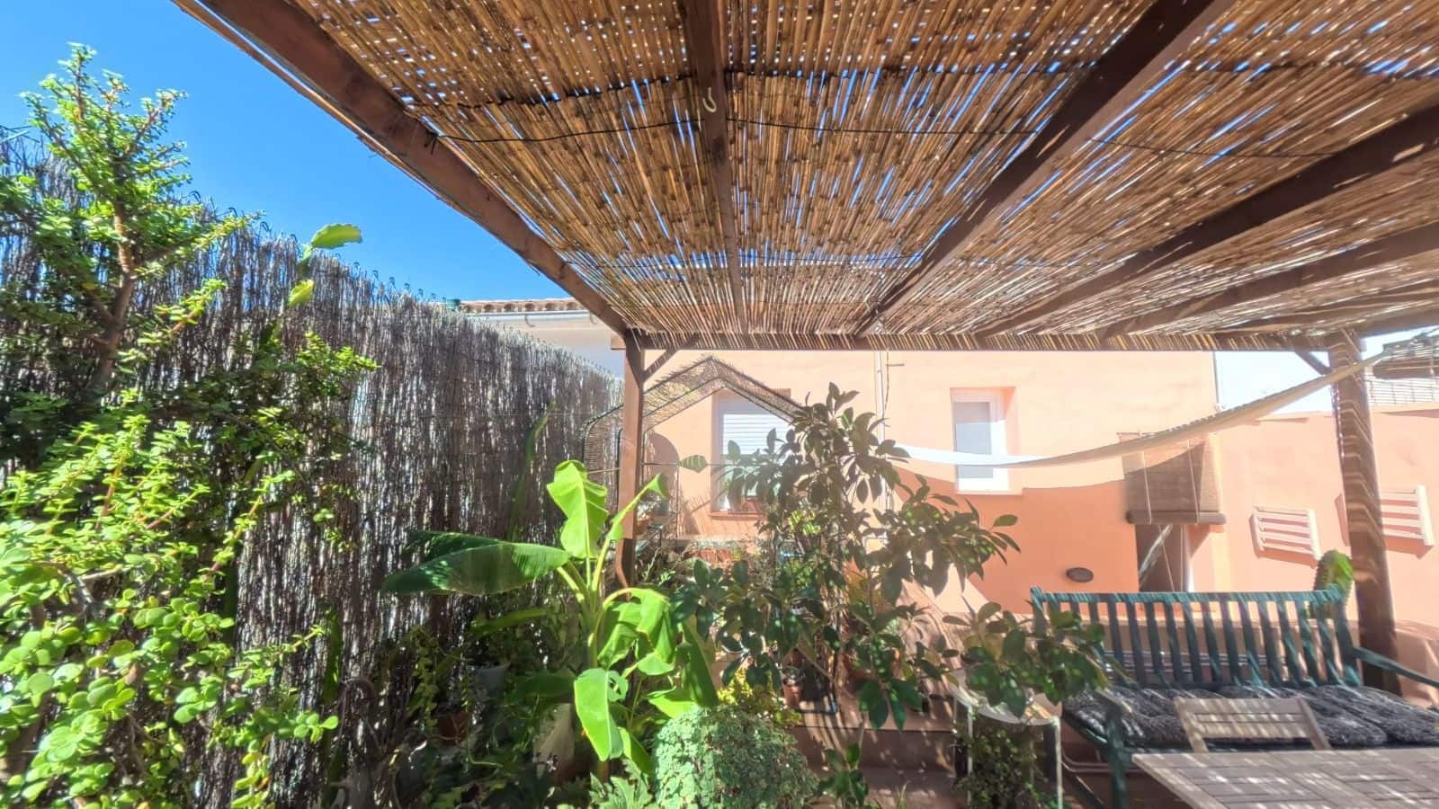 2 camera da letto Villetta a Schiera in vendita in Pedreguer con garage - 275.000 € (Rif: 10045560)