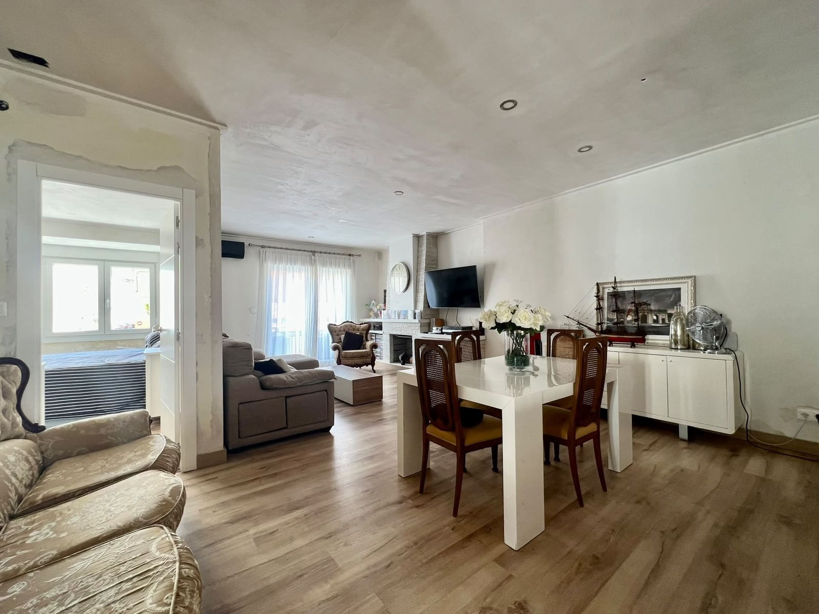 4 quarto Moradia para venda em Pedreguer - 345 000 € (Ref: 10082080)