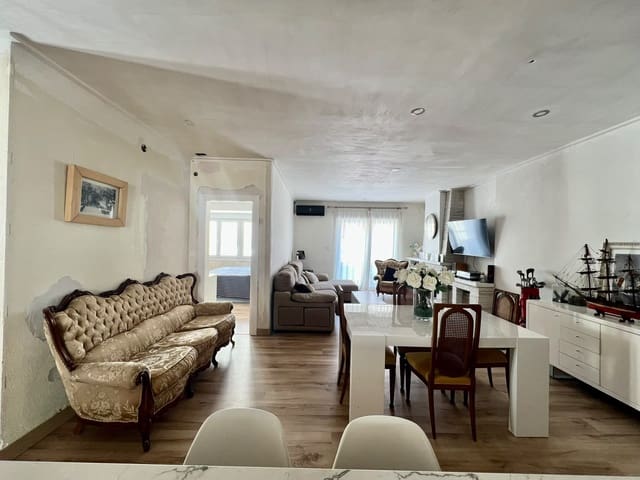 4 quarto Moradia para venda em Pedreguer - 345 000 € (Ref: 10082080)