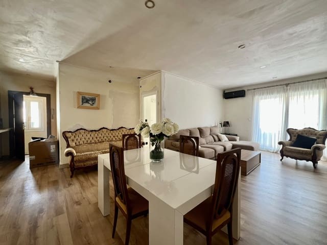 4 quarto Moradia para venda em Pedreguer - 345 000 € (Ref: 10082080)