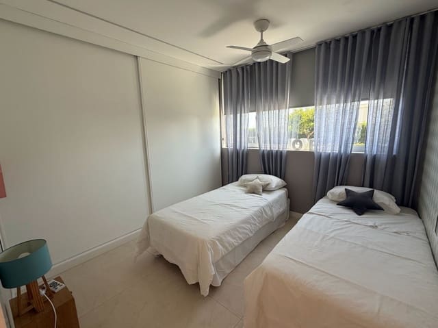 4 makuuhuone Huvila vuokrattavana paikassa El Montgó, Dénia mukana uima-altaan 
autotalli - 4 200 € (Ref: 10098853)