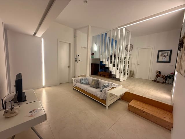 4 makuuhuone Huvila vuokrattavana paikassa El Montgó, Dénia mukana uima-altaan 
autotalli - 4 200 € (Ref: 10098853)