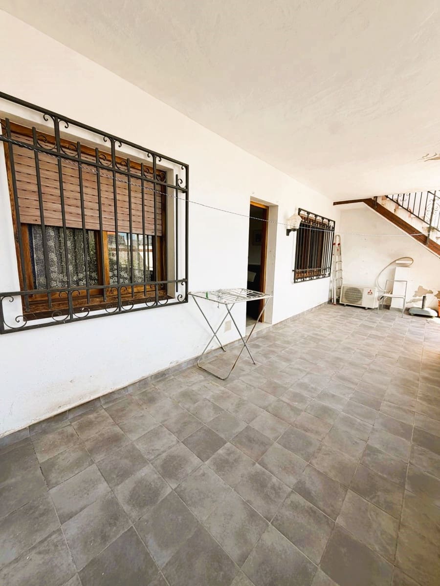 5 sovrum Villa till salu i Pedreguer - 299 000 € (Ref: 10104329)