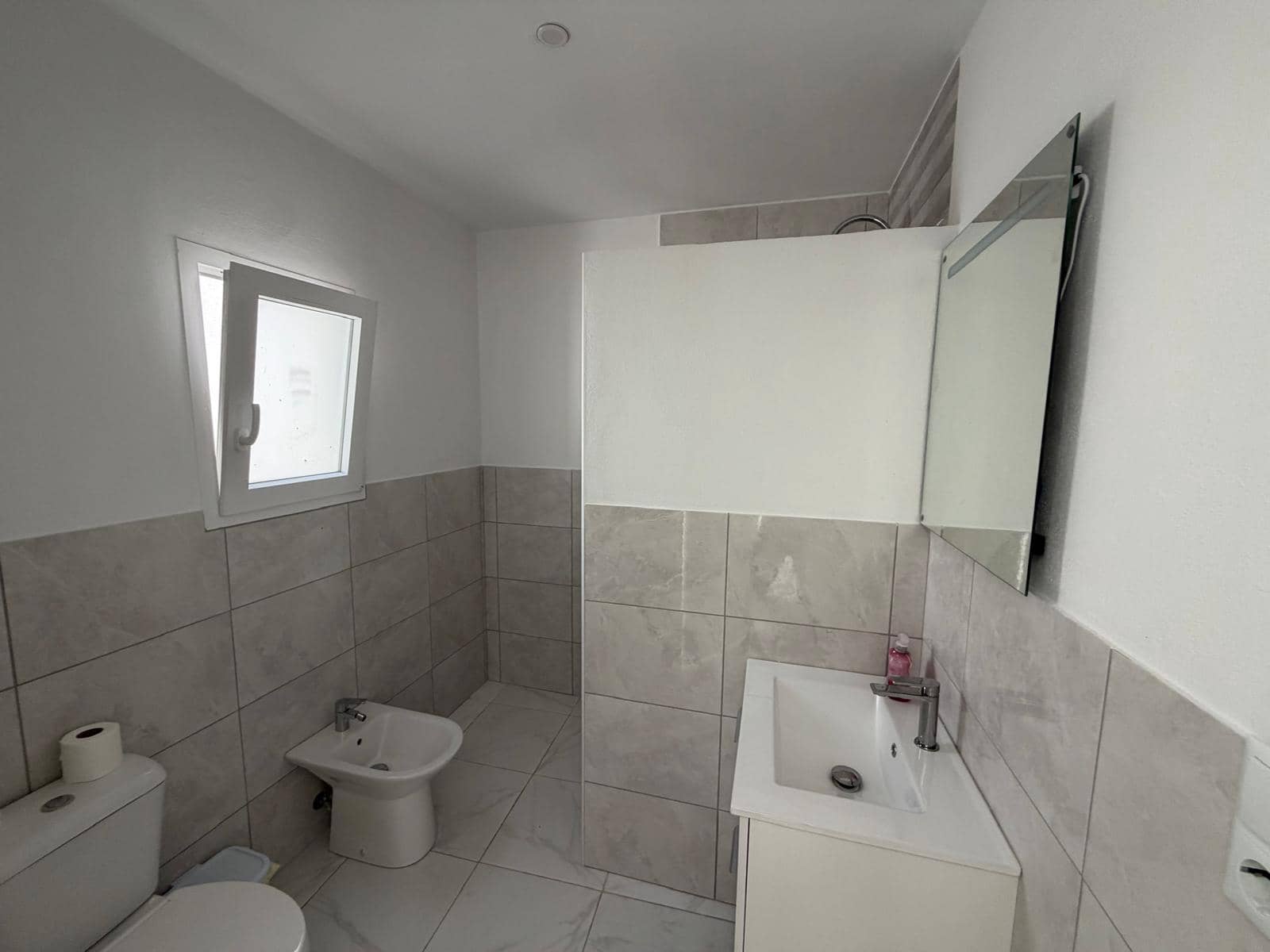 3 bedroom Townhouse for rent in El Vergel / Verger - € 1,200 (Ref: 10125047)