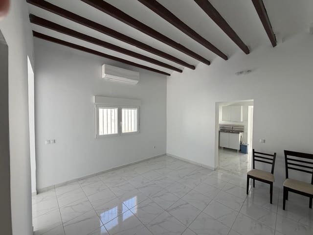3 bedroom Townhouse for rent in El Vergel / Verger - € 1,200 (Ref: 10125047)