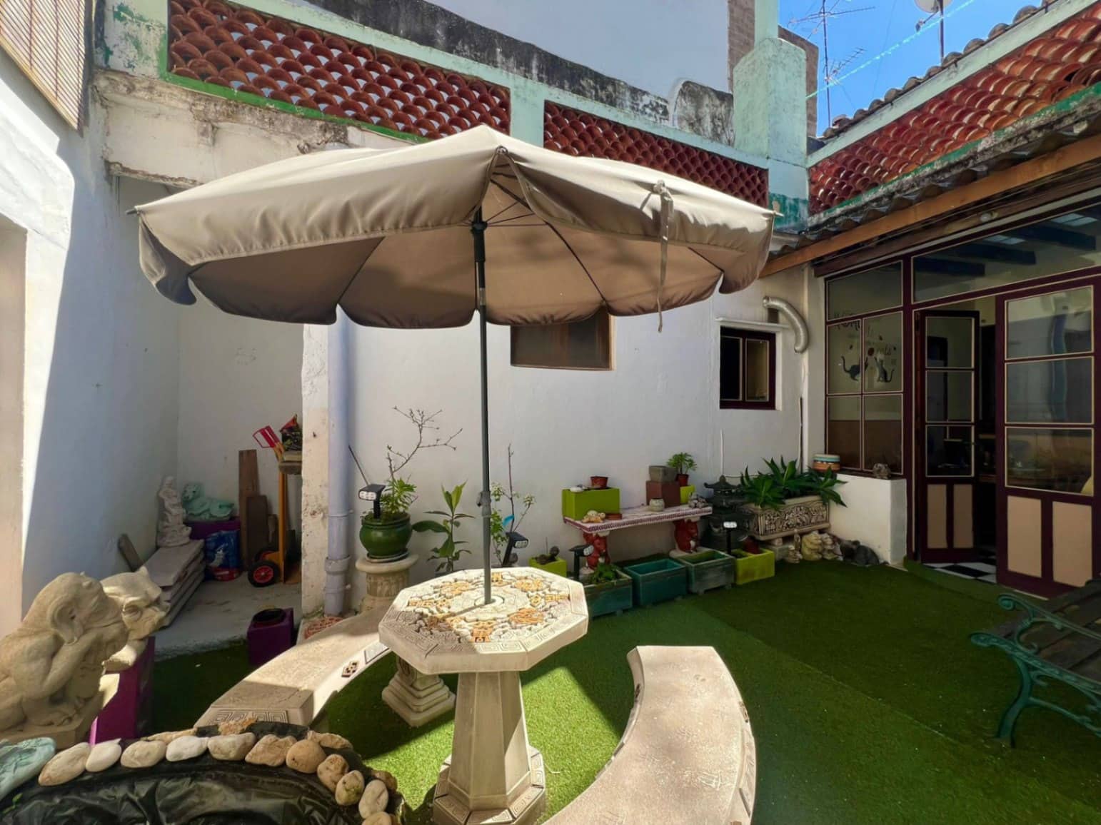 4 bedroom Townhouse for sale in Pedreguer - € 240,000 (Ref: 3910867)