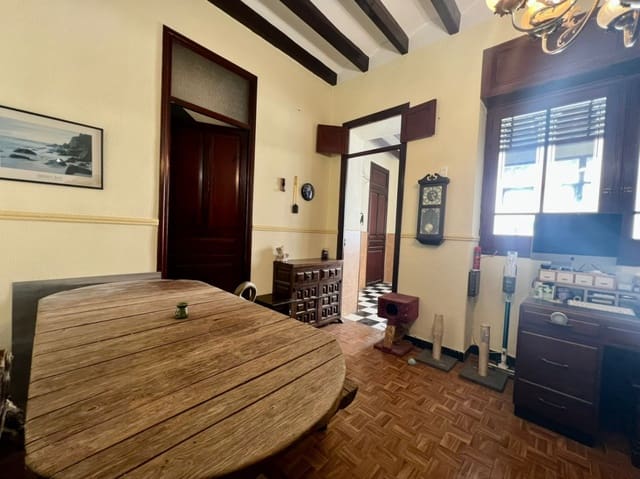Casa de 4 habitaciones en Pedreguer en venta - 240.000 € (Ref: 3910867)
