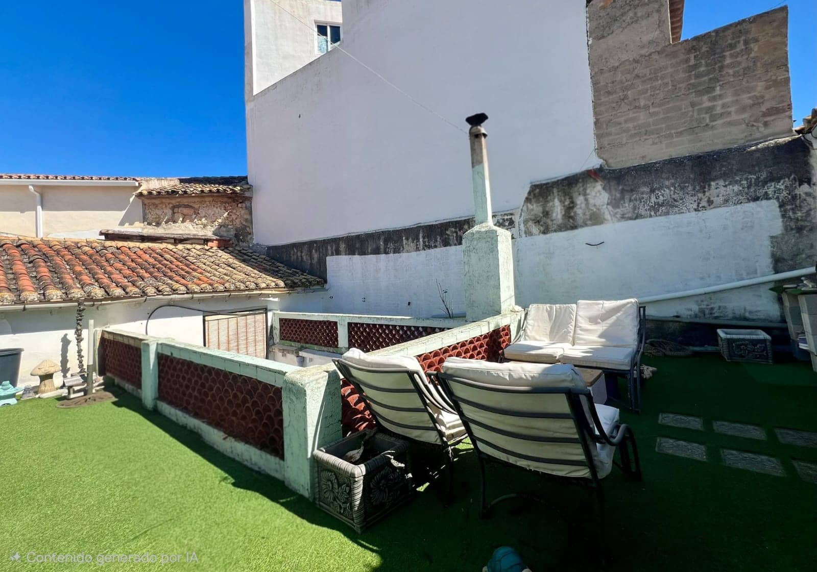 4 bedroom Townhouse for sale in Pedreguer - € 240,000 (Ref: 3910867)