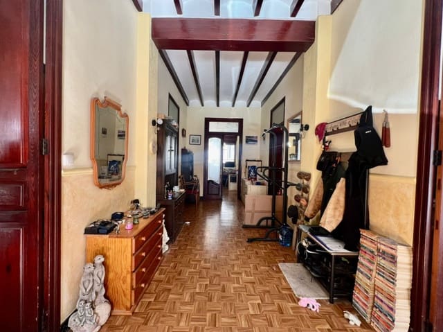 6 soveværelse Byhus til salg i Pedreguer - € 240.000 (Ref: 3910867)