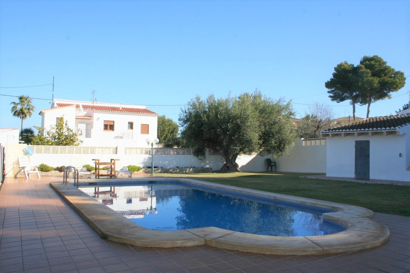 4 soverom Villa til leie i Javea / Xabia med svømmebasseng garasje - € 2 000 (Ref: 3910959)