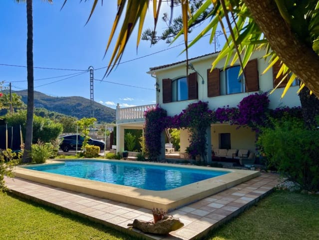 9 soveværelse Villa til salg i Pedreguer med swimmingpool garage - € 550.000 (Ref: 3913681)