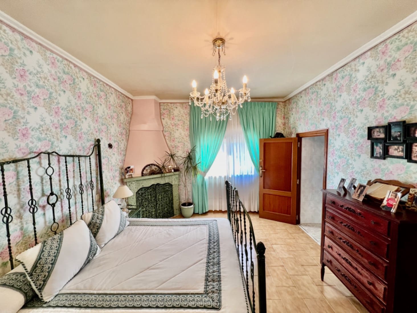 9 soveværelse Villa til salg i Pedreguer med swimmingpool garage - € 550.000 (Ref: 3913681)