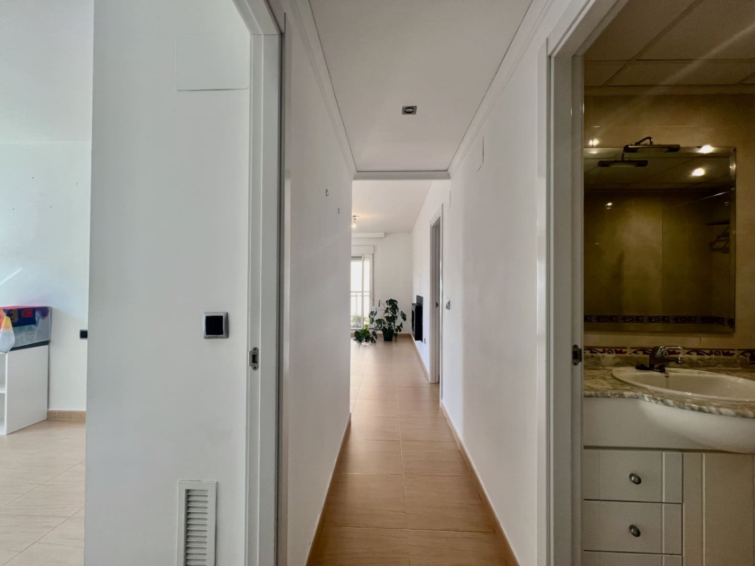 2 bedroom Flat for sale in Denia with garage - € 199,500 (Ref: 4114217)